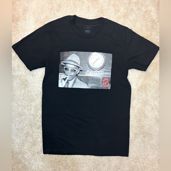 No smoking graphic tee - Picture 1 of 4